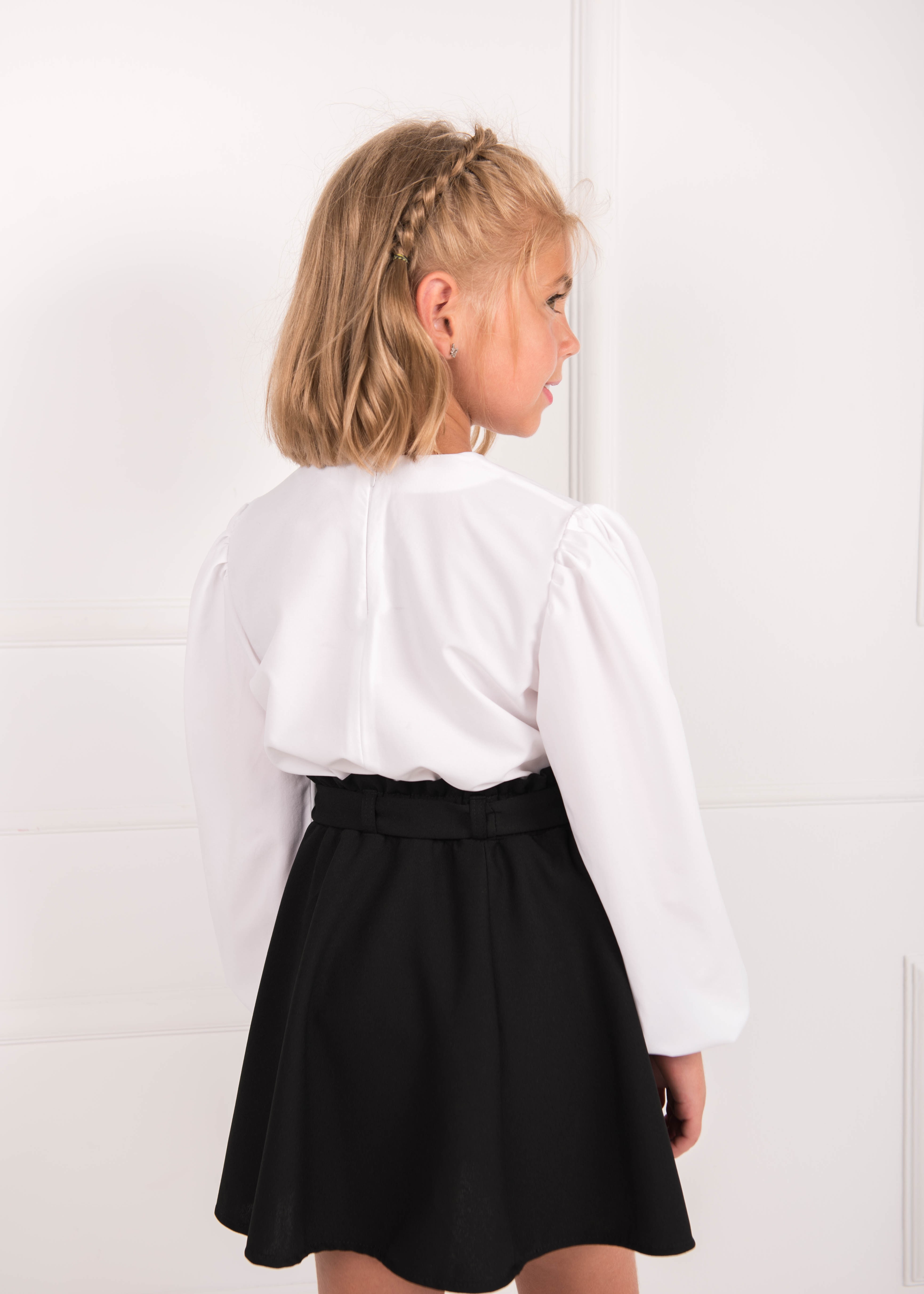 Блуза с длинным рукавом для девочки белая 02681 оптом