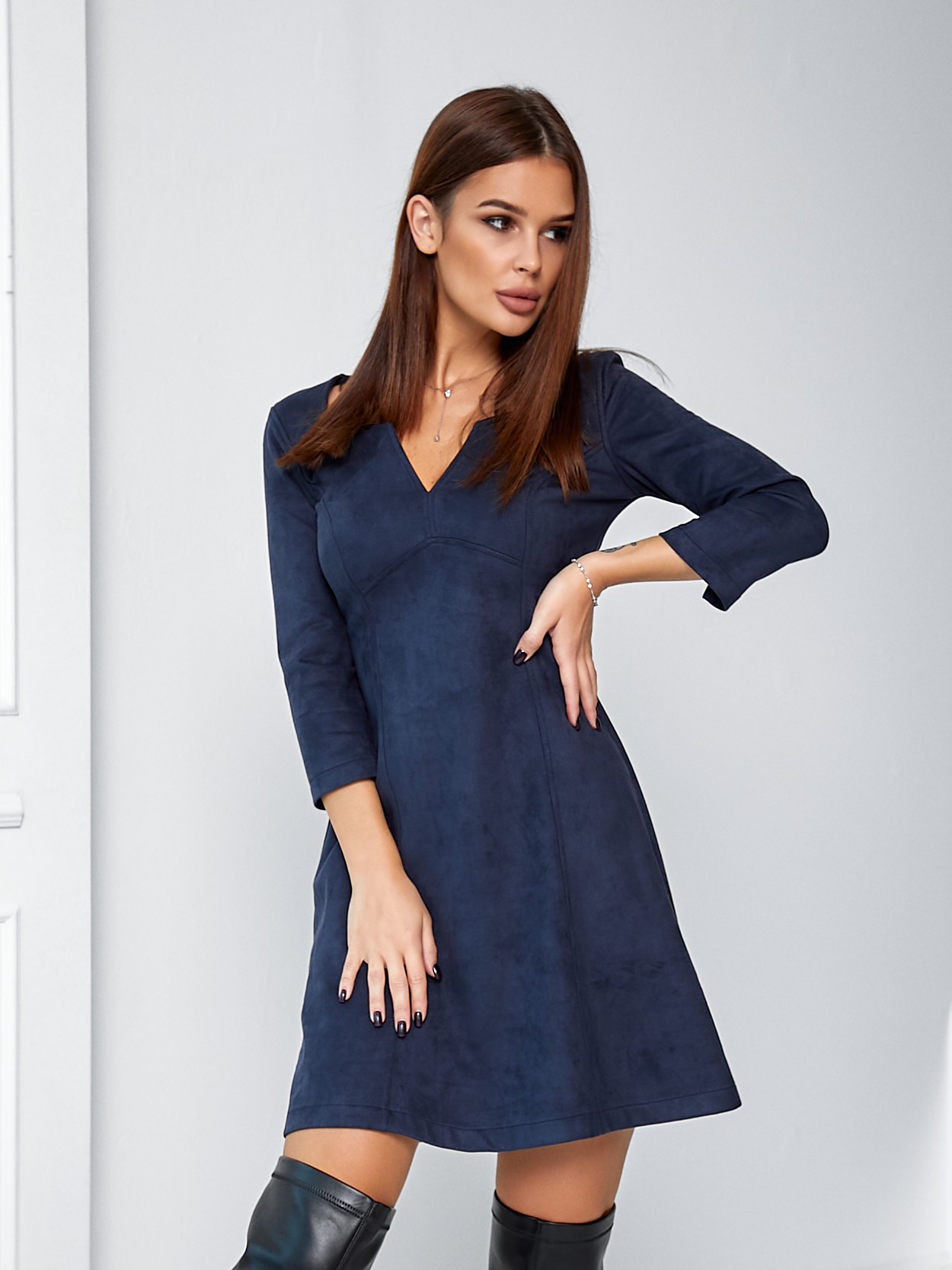Женское платье короткое замш темно-синее 02732 цена