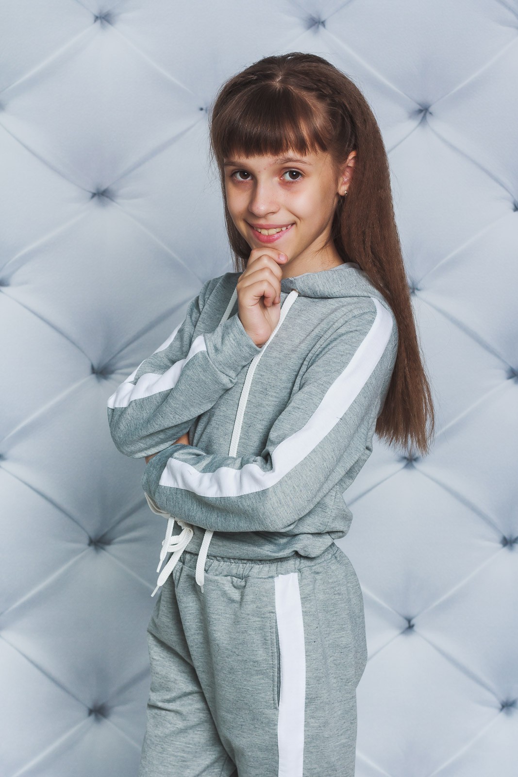 Спортивный костюм для девочки с лампасом светло-серый 02251 купить
