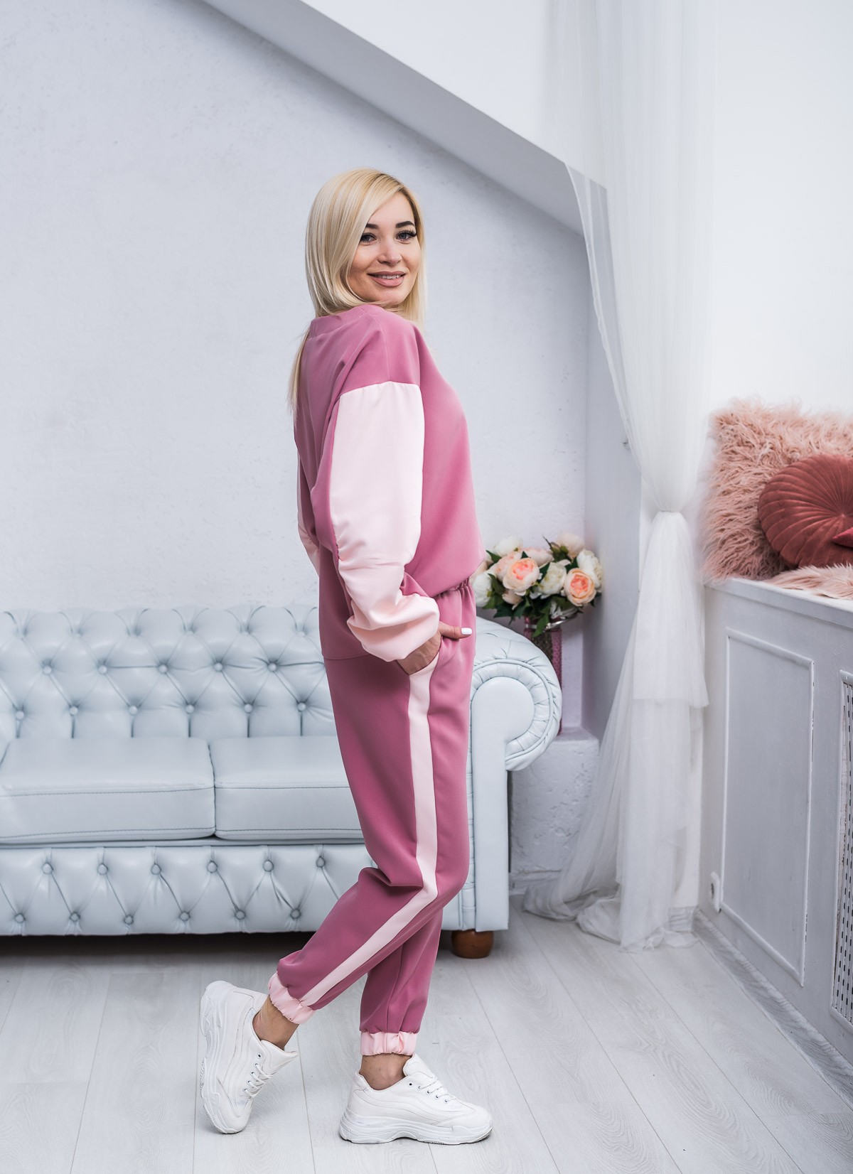 Женский прогулочный костюм розовый 02415 цена