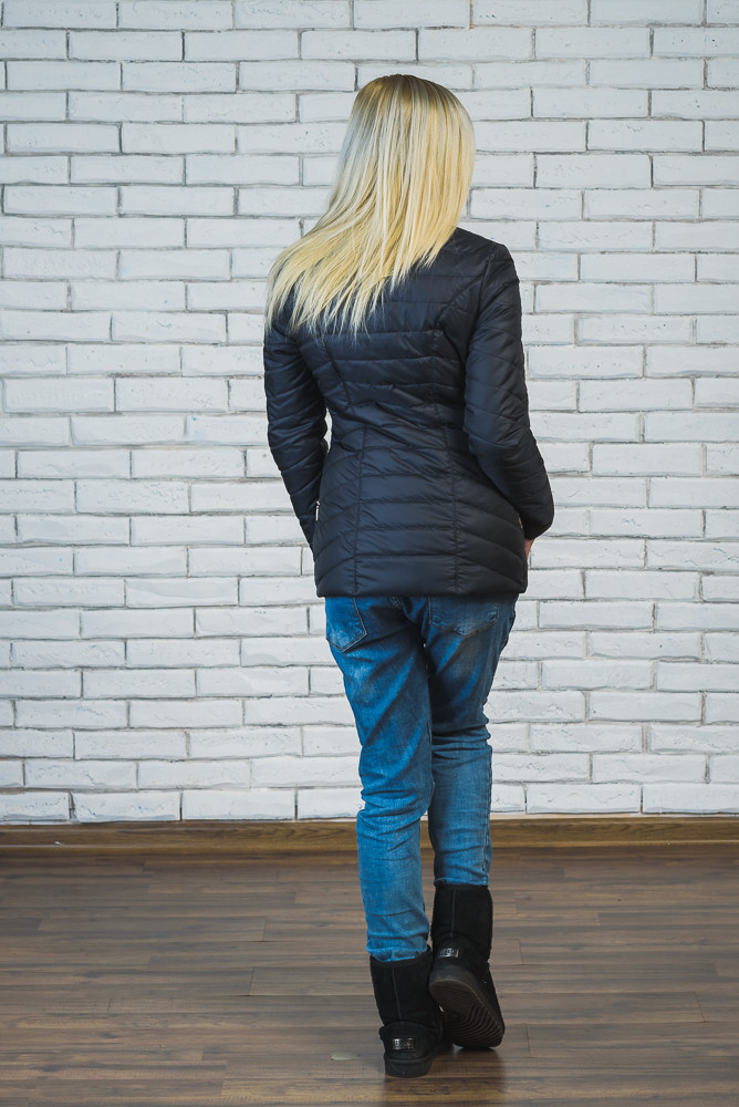 Женская короткая куртка демисезон темно-синяя 160/12 купить