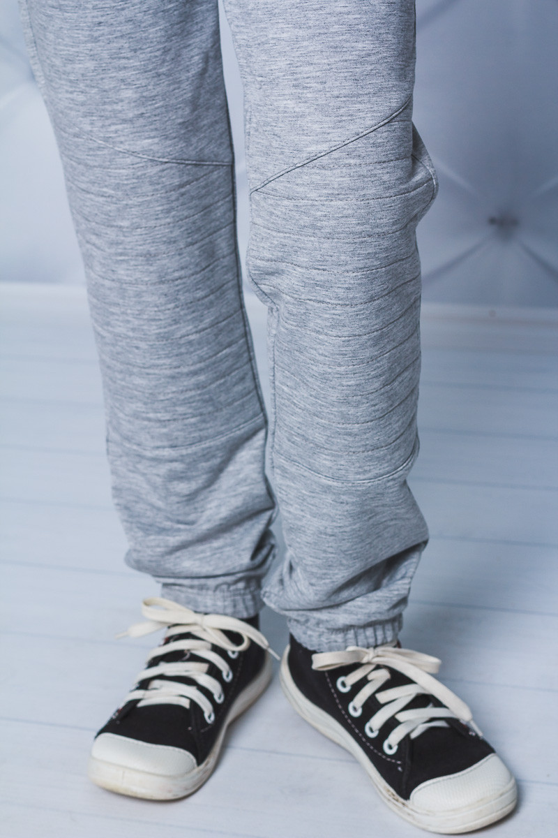 Спортивные детские штаны на резинке св-серые 01641 в интернет-магазине