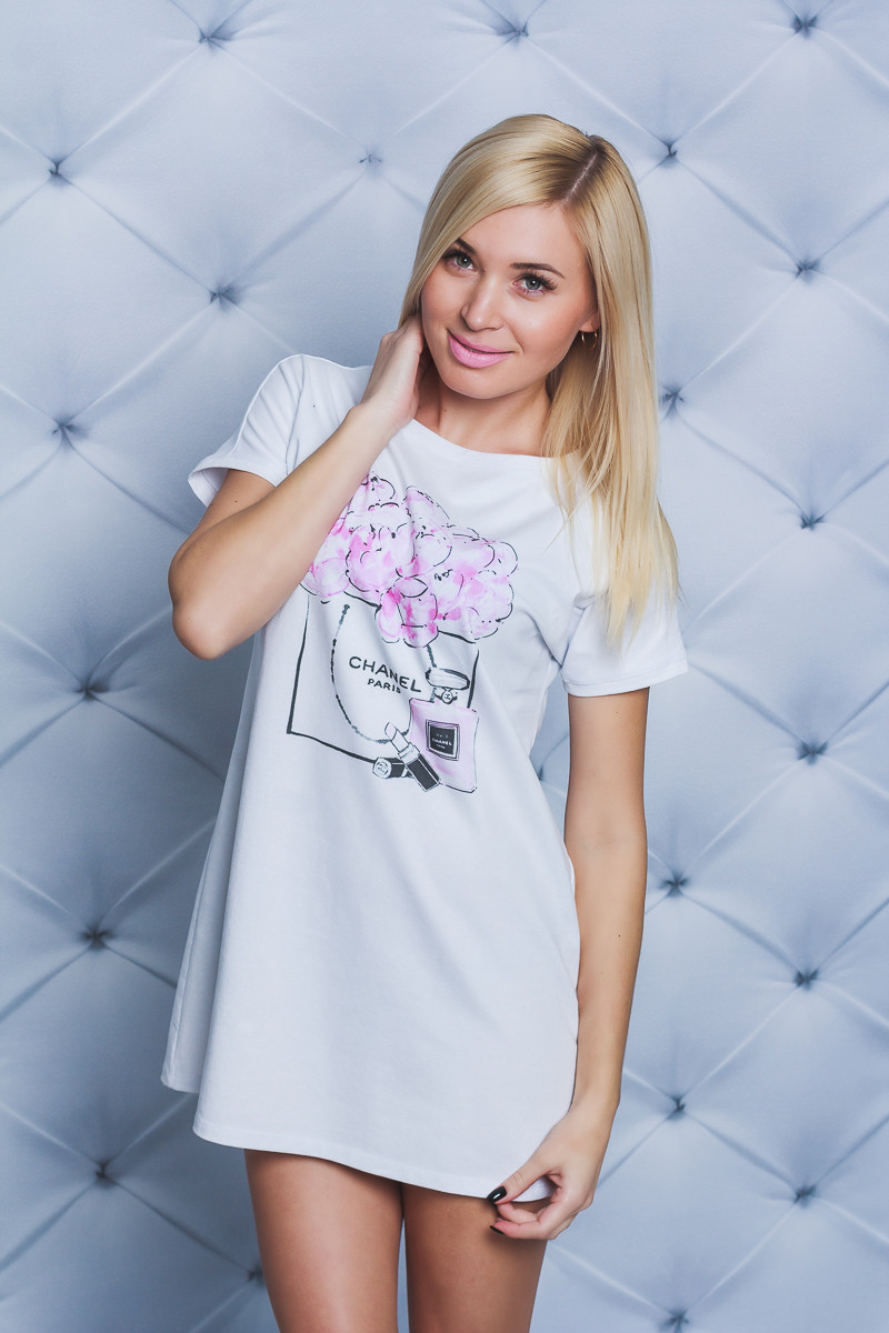 Ночная женская сорочка с печатью белая 01817 фото